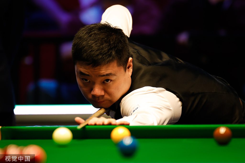 强强对决里 强强对决里