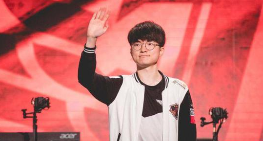 比分紧咬却 比分紧咬却